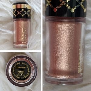 🚨ADD-ON🚨 MAC PIGMENT - STARDREAM